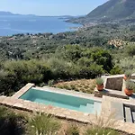 Grey Sea View Estate - Luxury Villas With Private Pool & Plunge Pool