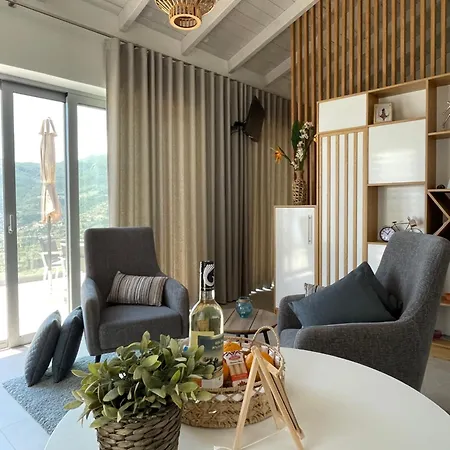 Grey Sea View Estate - Luxury With Private Pool & Plunge Pool 4*