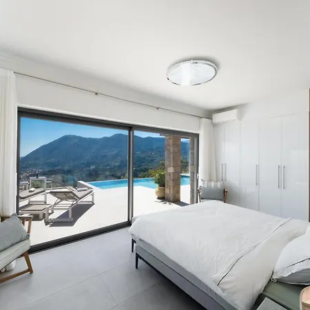 Grey Sea View Estate - Luxury With Private Pool & Plunge Pool 4*